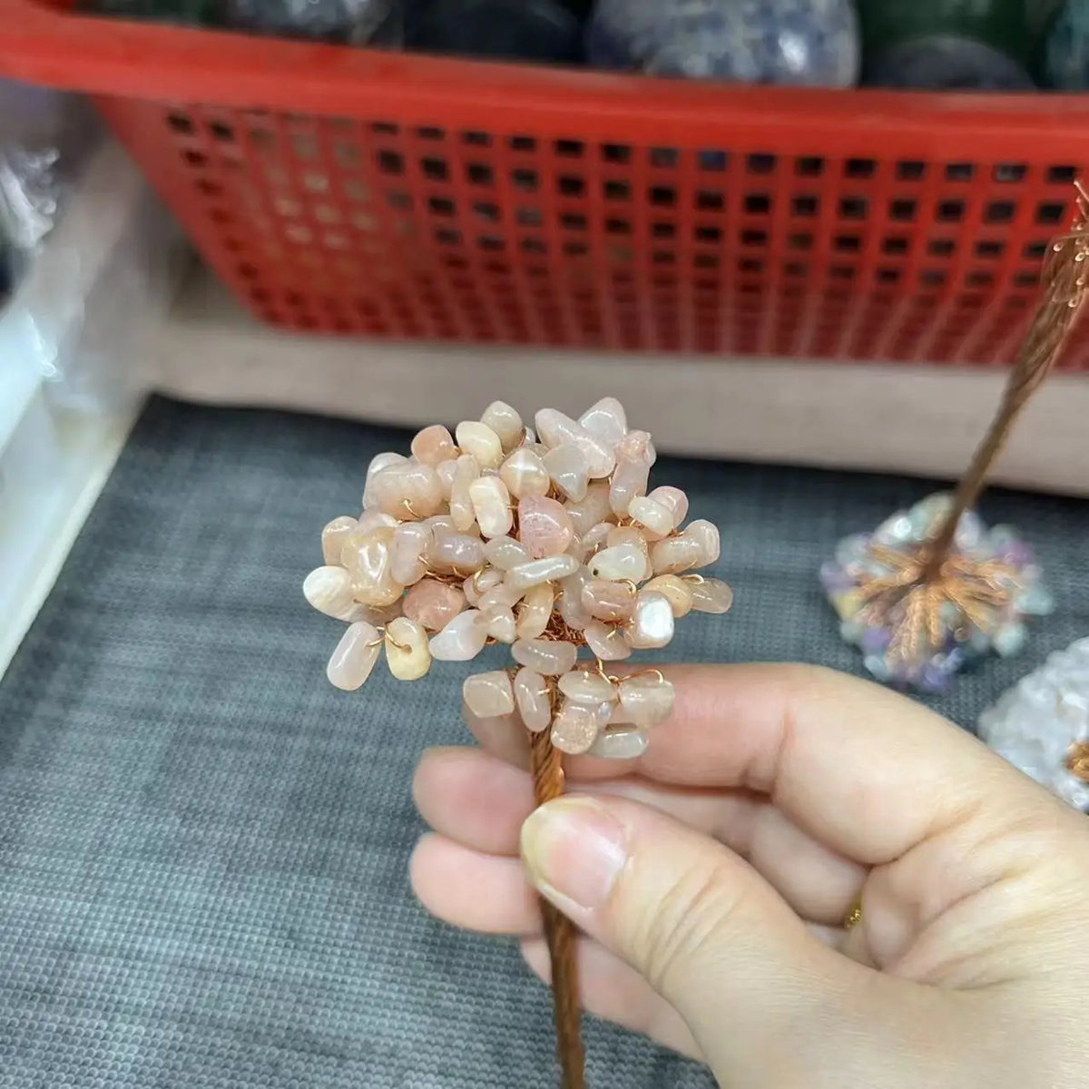 Natural Crystal Money Lucky Tree Amethyst Rose quartz Reiki Healing Fengshui Tree For Wealth And DIY Luck Home Decoration