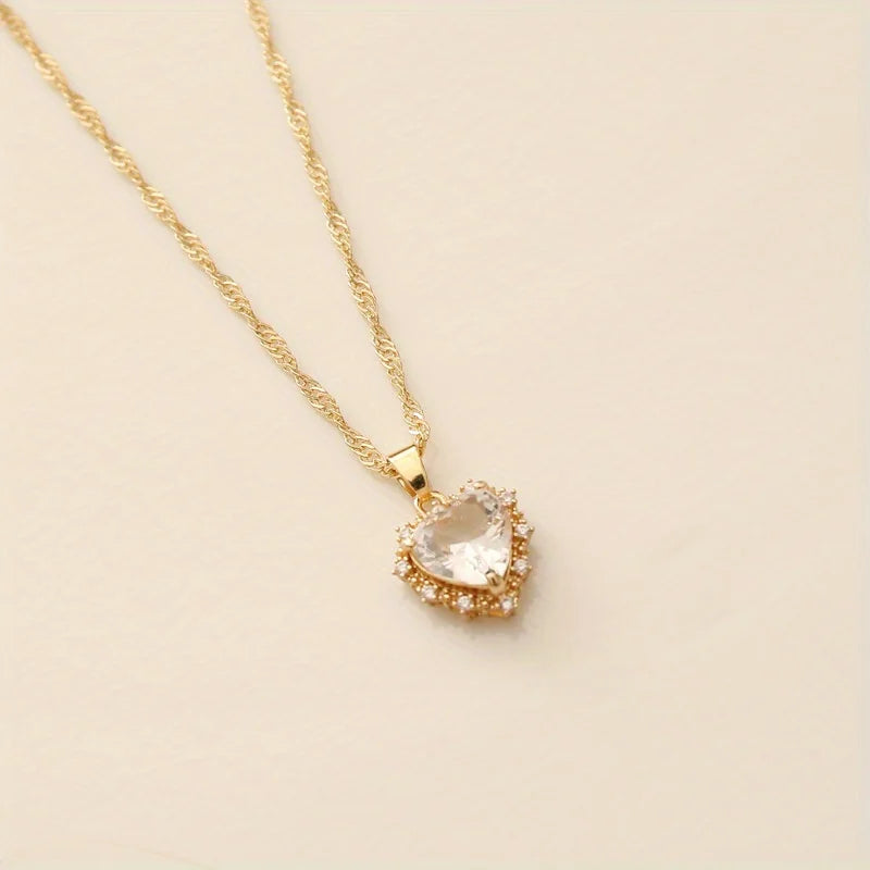 Heart Copper Necklace Fashion Jewelry White Sapphire Artificial Zircon Chain Necklaces for Women Jewelry Necklace Vintage Women