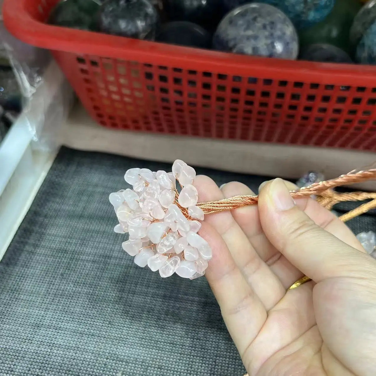 Natural Crystal Money Lucky Tree Amethyst Rose quartz Reiki Healing Fengshui Tree For Wealth And DIY Luck Home Decoration