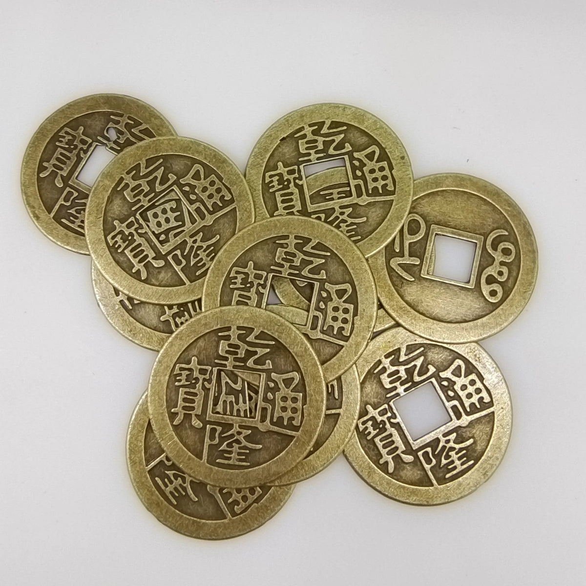 50Pcs Feng Shui Lucky Chinese Copper Coins Craft Blessing Ancient Antique I Ching Currency Retro Collectible Curio Souvenir Gift