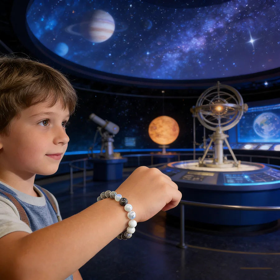 Solar System Eight Major Planets Moon Bracelet Made of Natural Stone Bead Bangle Black Labradorite Stone Gift for Astronomy Kids