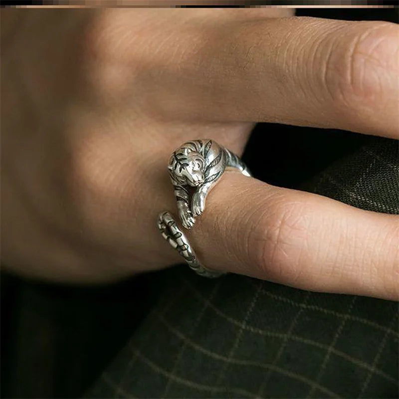 Trendy Zodiac Animal Tiger Ring For Men Jewelry Domineering Tiger Design Male Index Finger Ring Adustable Accessories